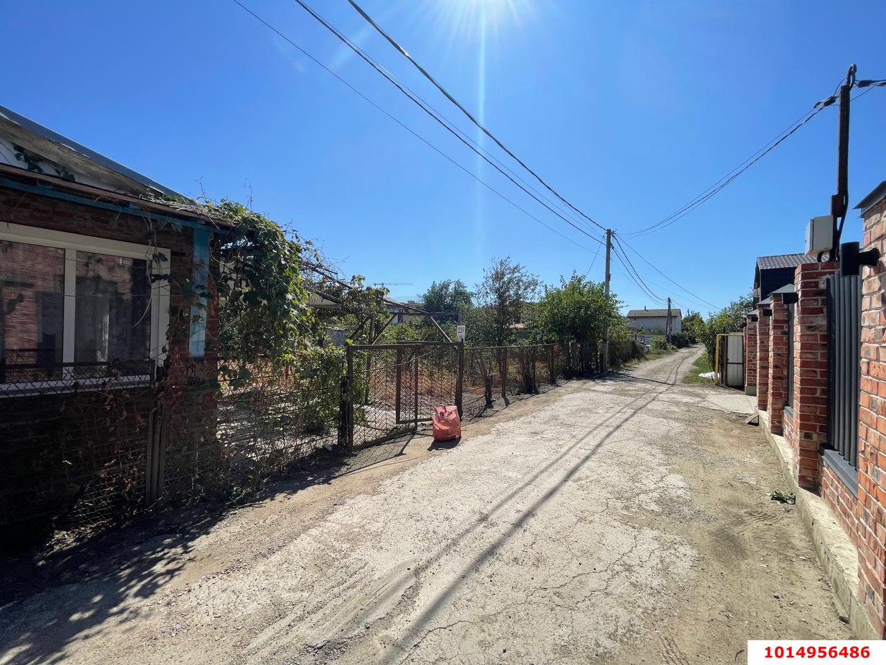 Фото №3: Земельный участок 6 сот. - Краснодар, Прикубанский внутригородской округ, Сады Калинина, ст Лесник, ул. Сиреневая, 220