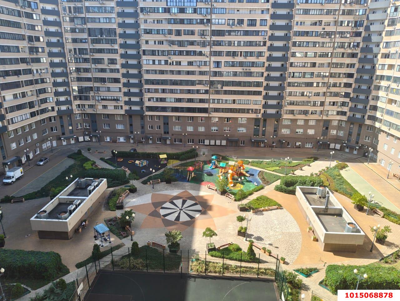 Фото №2: 2-комнатная квартира 82 м² - Краснодар, Центральный, ул. Будённого, 129