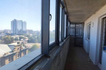 Фото №3: 2-комнатная квартира 82 м² - Краснодар, мкр. Центральный, ул. Будённого, 129