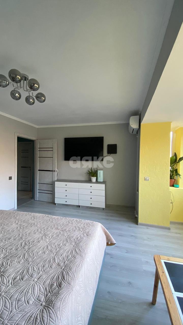 Фото №4: 1-комнатная квартира 32 м² - Майкоп, ЦКЗ, ул. Коммунаров, 34