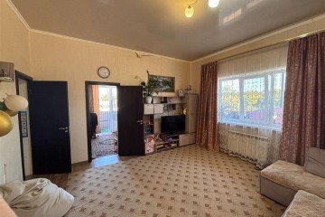 Фото №1: 4-комнатная квартира 95 м² - Яблоновский, ул. Железнодорожная, 11