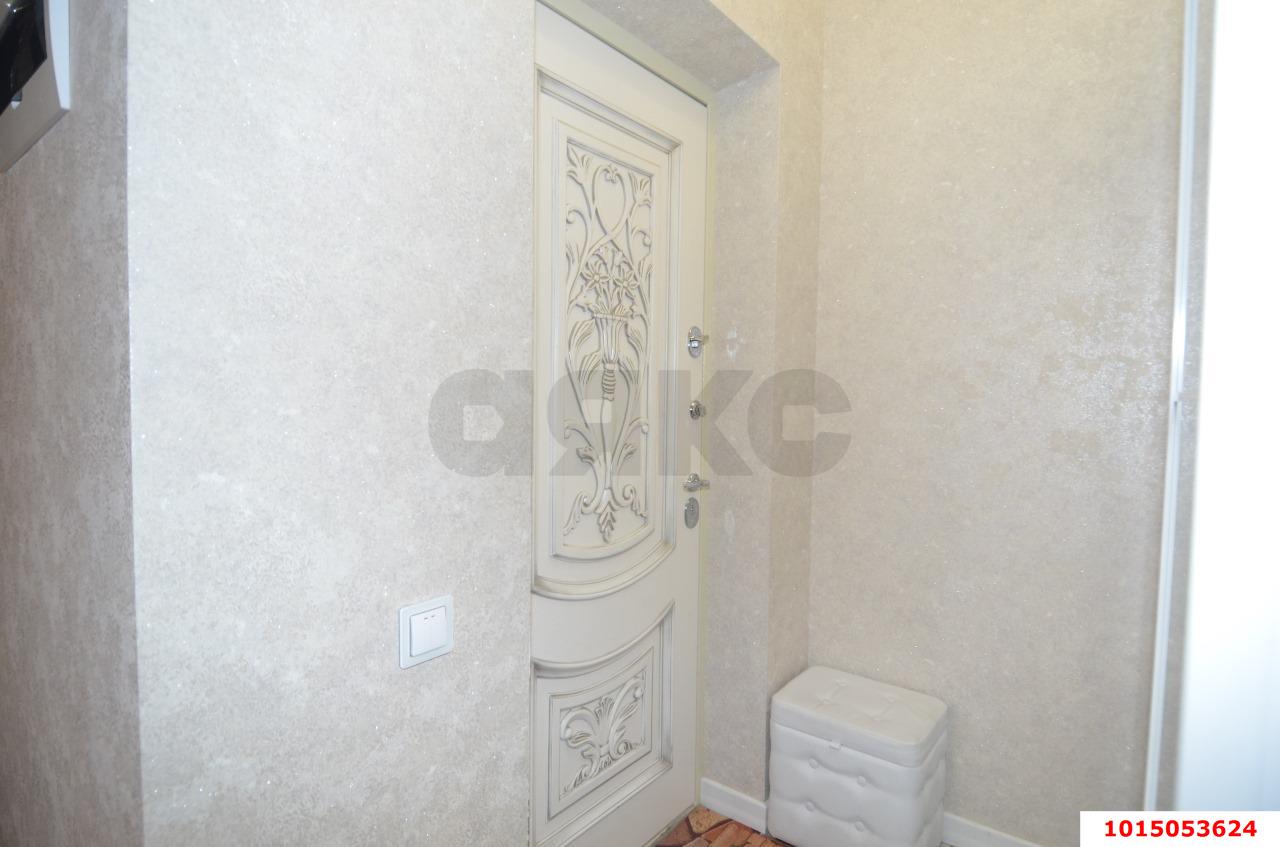 Фото №12: 3-комнатная квартира 82 м² - Краснодар, Западный внутригородской округ, ЖК Новый Город, мкр. Юбилейный, ул. 70-летия Октября, 15