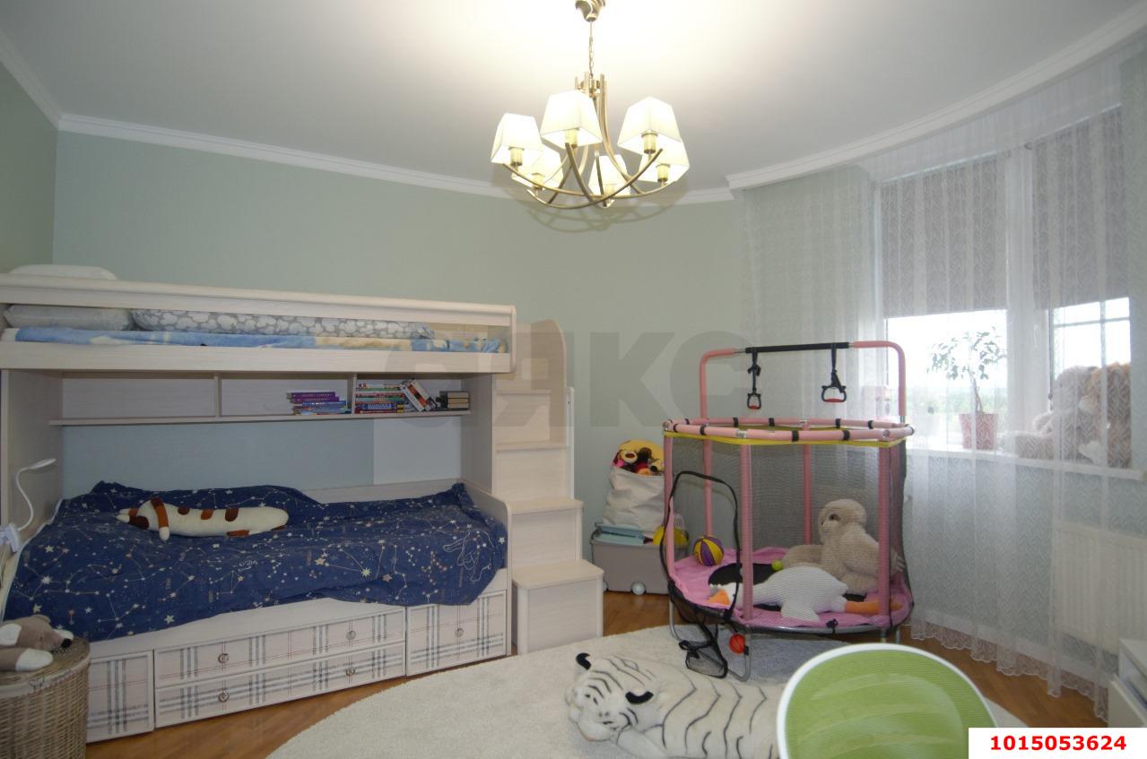 Фото №9: 3-комнатная квартира 82 м² - Краснодар, Западный внутригородской округ, ЖК Новый Город, мкр. Юбилейный, ул. 70-летия Октября, 15