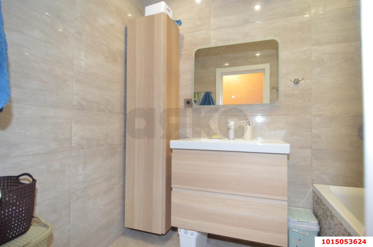 Фото №16: 3-комнатная квартира 82 м² - Краснодар, Юбилейный, ул. 70-летия Октября, 15