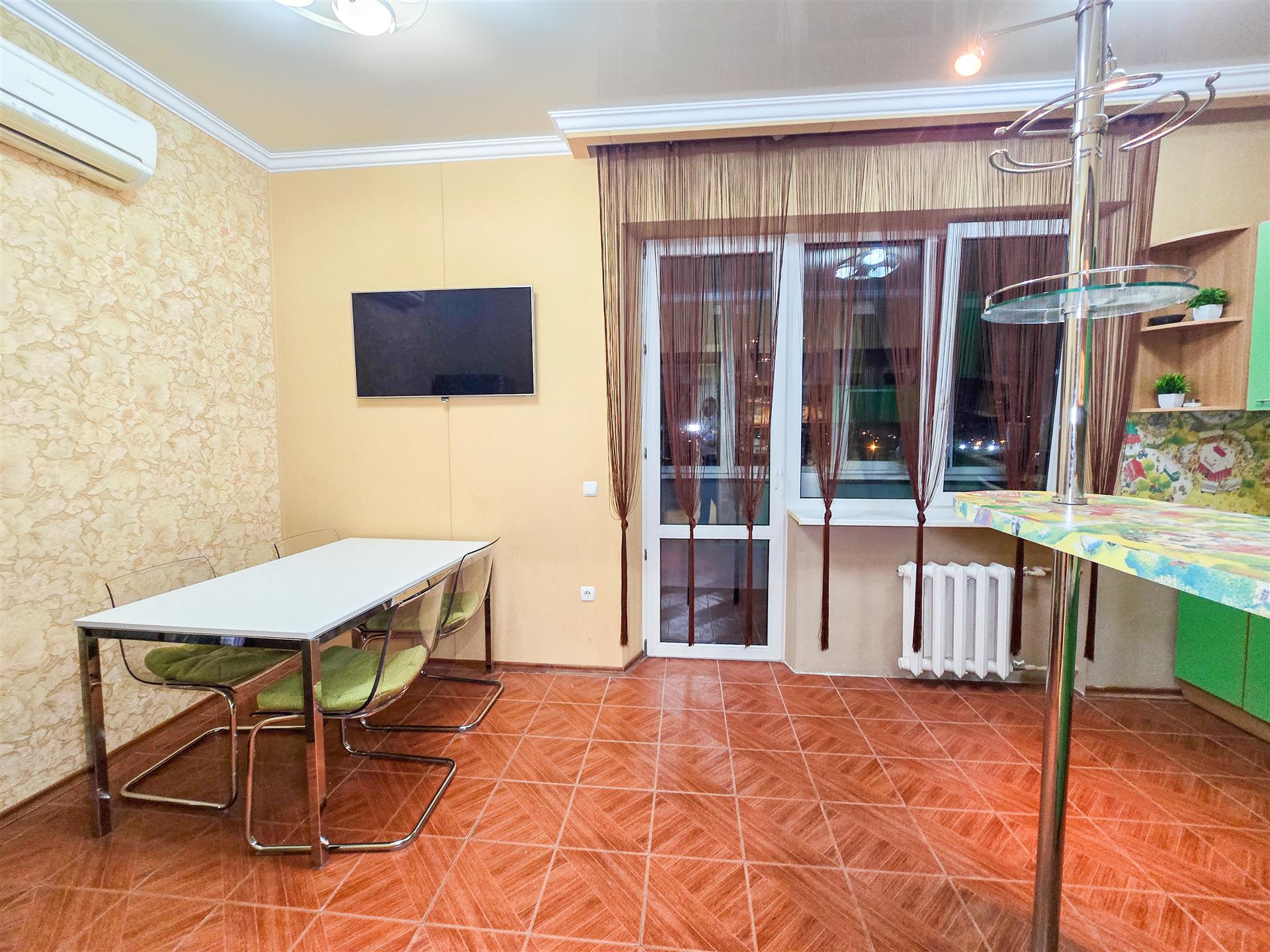 Фото №8: 2-комнатная квартира 68 м² - Краснодар, Прикубанский внутригородской округ, мкр. Музыкальный, ул. Аксайская, 44