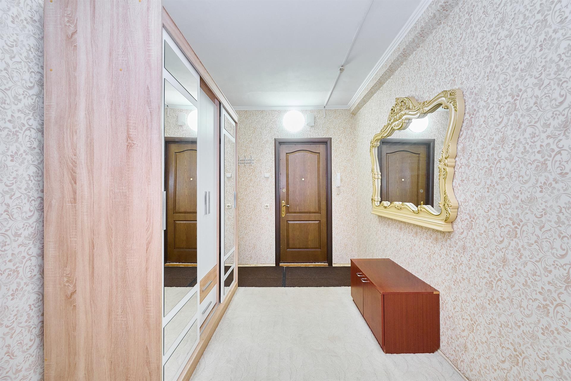 Фото №12: 2-комнатная квартира 73 м² - Краснодар, Западный внутригородской округ, мкр. Юбилейный, пр-кт Чекистов, 22