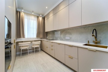 Фото №3: 3-комнатная квартира 80 м² - Краснодар, мкр. ЖК На Стахановской, ул. Стахановская, 1/5к3