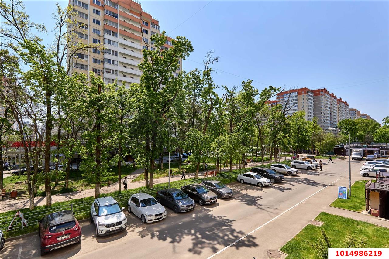 Фото №13: 1-комнатная квартира <span class="whitespace-nowrap">40 м²</span>, <span class="whitespace-nowrap">2/16 эт.</span> - Краснодар, Прикубанский внутригородской округ, мкр. Восточно-Кругликовский, ул. Героя А.А. Аверкиева, 13