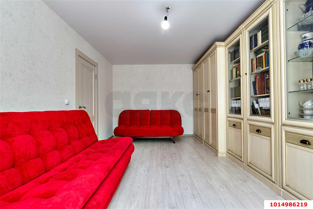 Фото №3: 1-комнатная квартира <span class="whitespace-nowrap">40 м²</span>, <span class="whitespace-nowrap">2/16 эт.</span> - Краснодар, Прикубанский внутригородской округ, мкр. Восточно-Кругликовский, ул. Героя А.А. Аверкиева, 13
