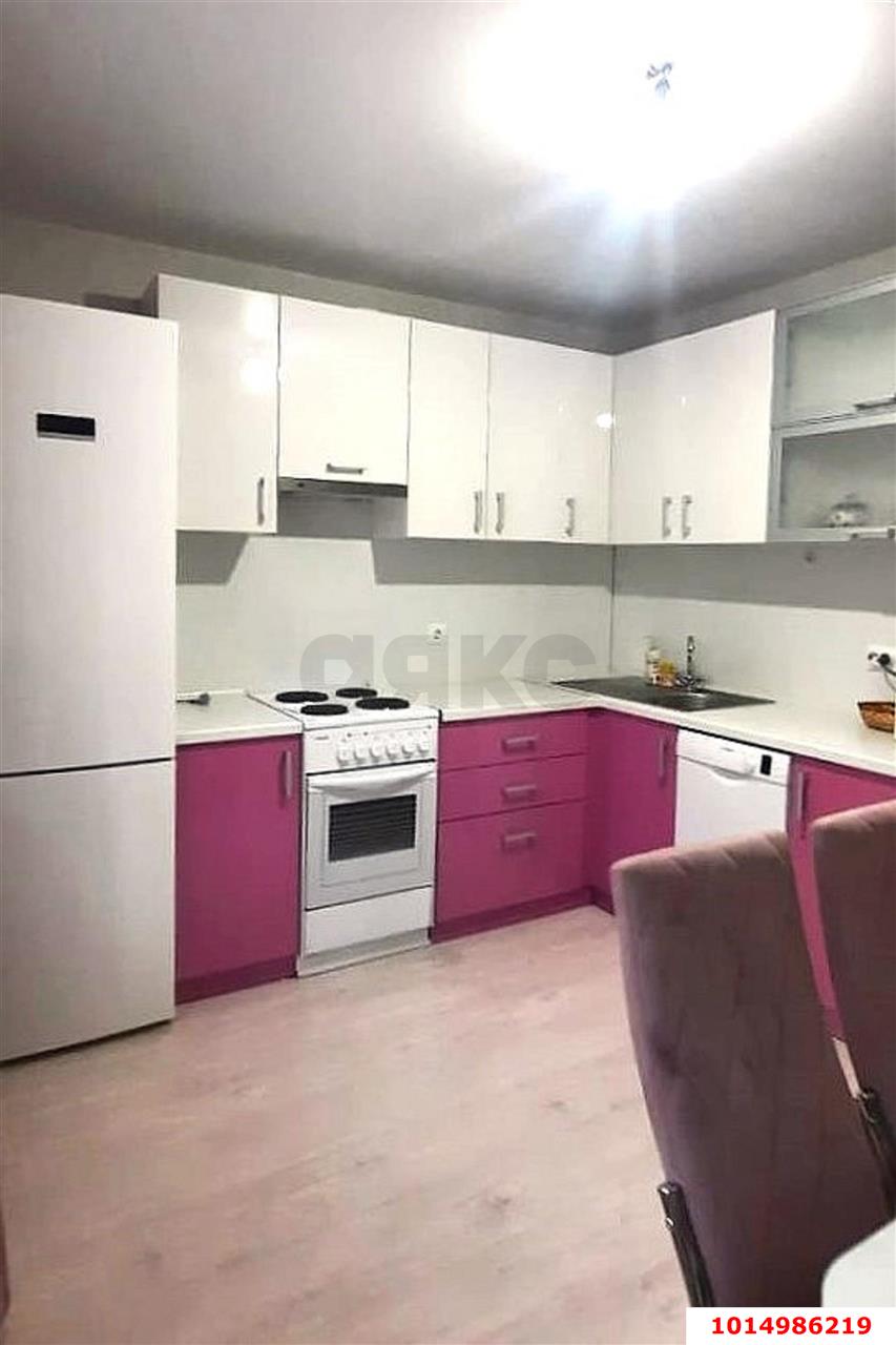 Фото №2: 1-комнатная квартира 40 м² - Краснодар, Прикубанский внутригородской округ, мкр. Восточно-Кругликовский, ул. Героя А.А. Аверкиева, 13