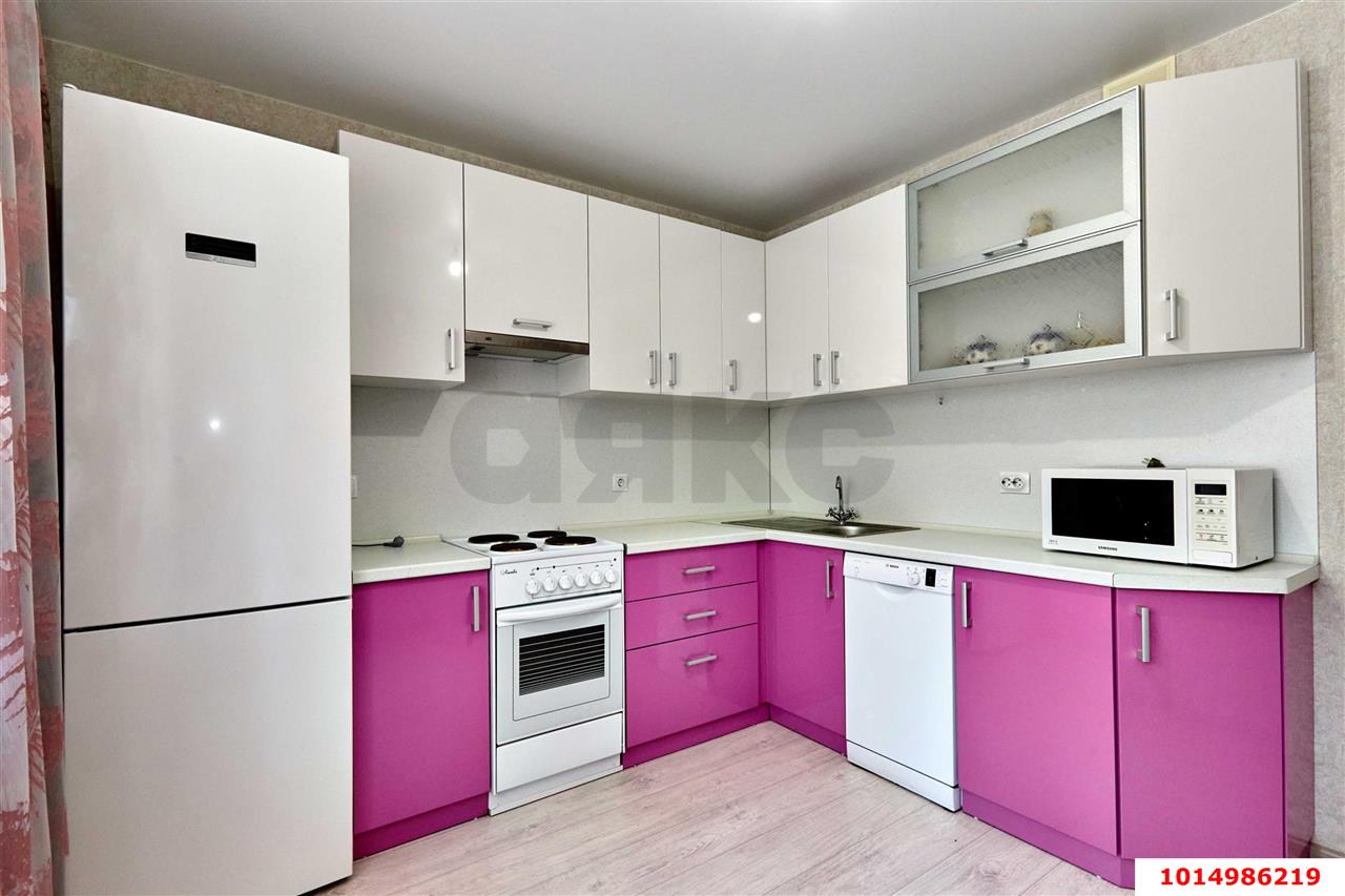 Фото №5: 1-комнатная квартира <span class="whitespace-nowrap">40 м²</span>, <span class="whitespace-nowrap">2/16 эт.</span> - Краснодар, Прикубанский внутригородской округ, мкр. Восточно-Кругликовский, ул. Героя А.А. Аверкиева, 13