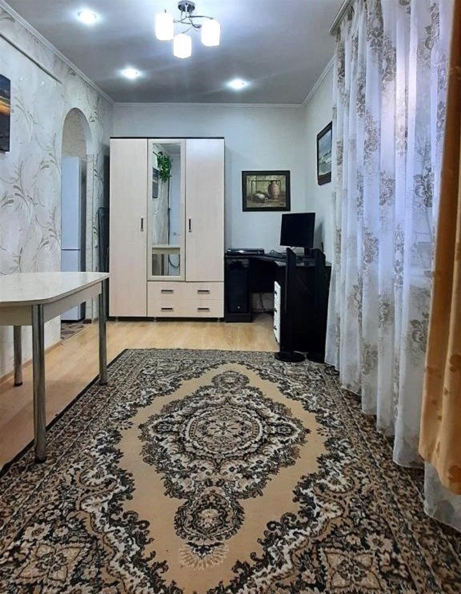 Фото №1: 2-комнатная квартира 35 м² - Краснодар, Центральный внутригородской округ, мкр. Центральный, ул. Пашковская, 96