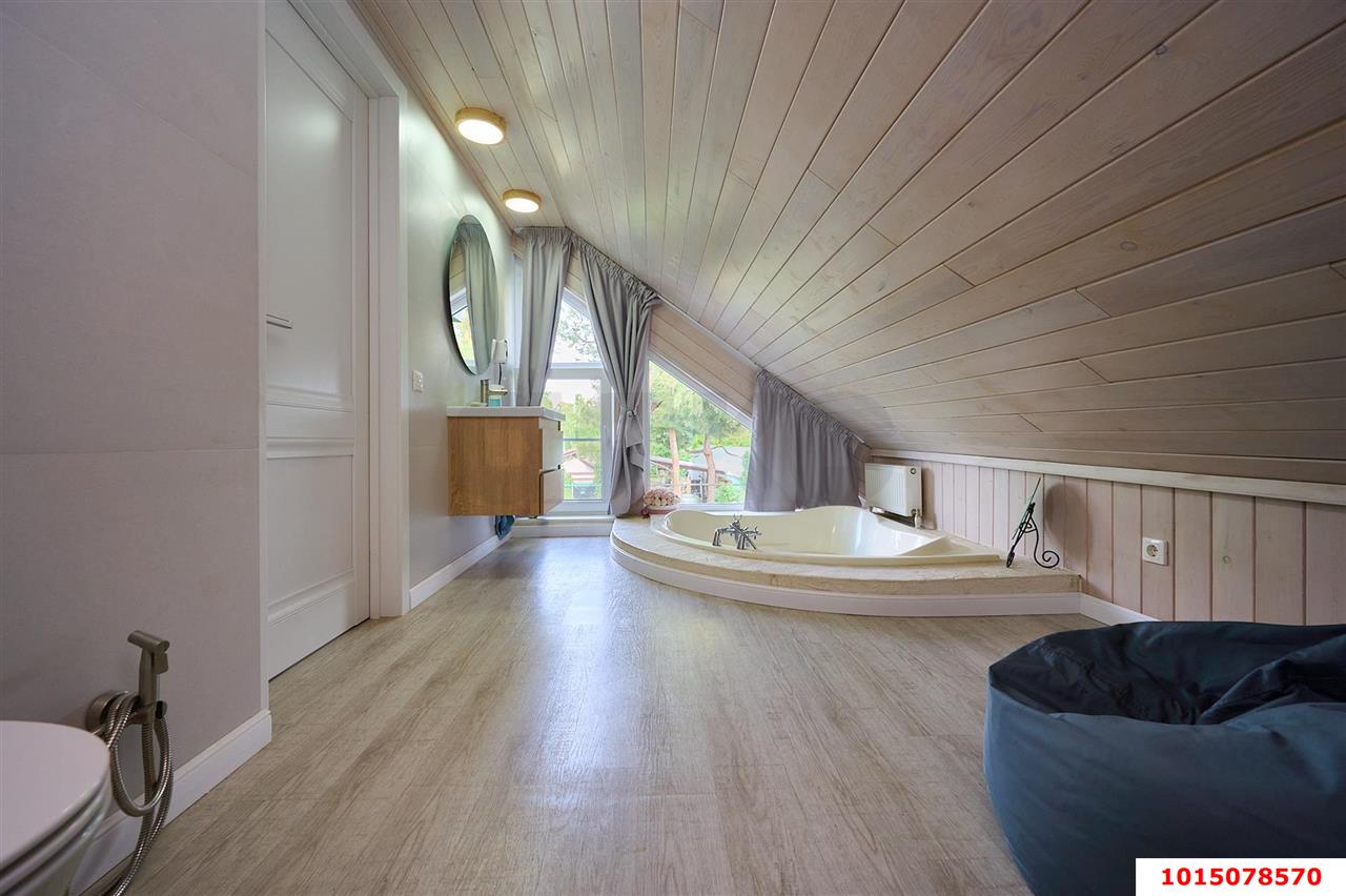 Фото №4: Дом 161 м² + 10 сот. - Елизаветинская, Прикубанский внутригородской округ, ул. Красноармейская, 120