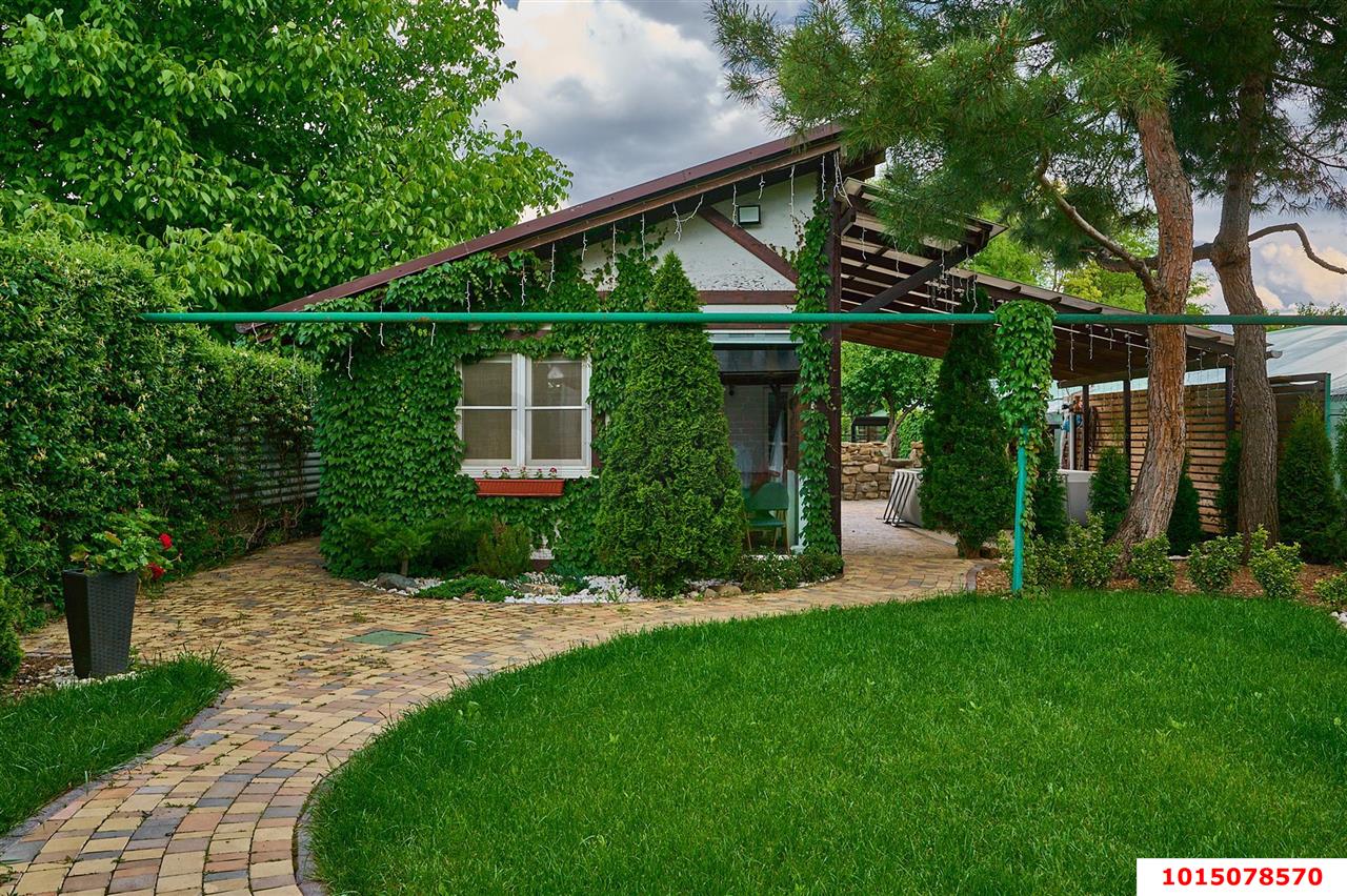 Фото №13: Дом 161 м² + 10 сот. - Елизаветинская, Прикубанский внутригородской округ, ул. Красноармейская, 120