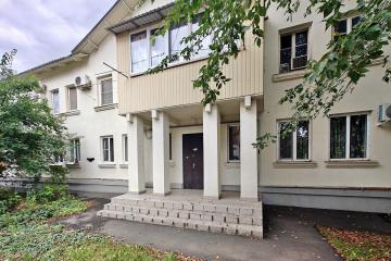 Фото №2: Коммерция 20 м² - Краснодар, мкр. Табачная Фабрика, ул. Садовая, 223