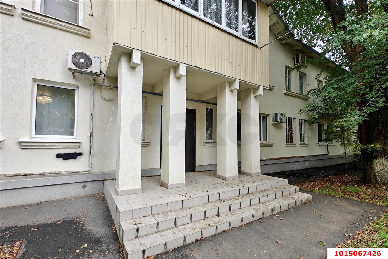 Фото №1: Коммерция 20 м² - Краснодар, Центральный внутригородской округ, мкр. Табачная Фабрика, ул. Садовая, 223