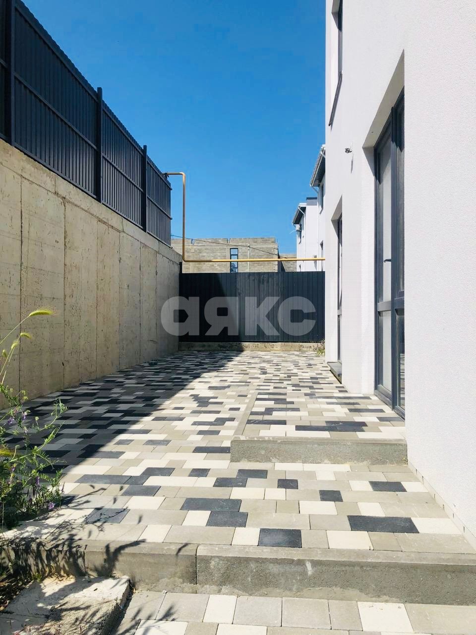 Фото №25: Дом 193 м² + 3.3 сот. - Супсех, ул. Николая Старшинова