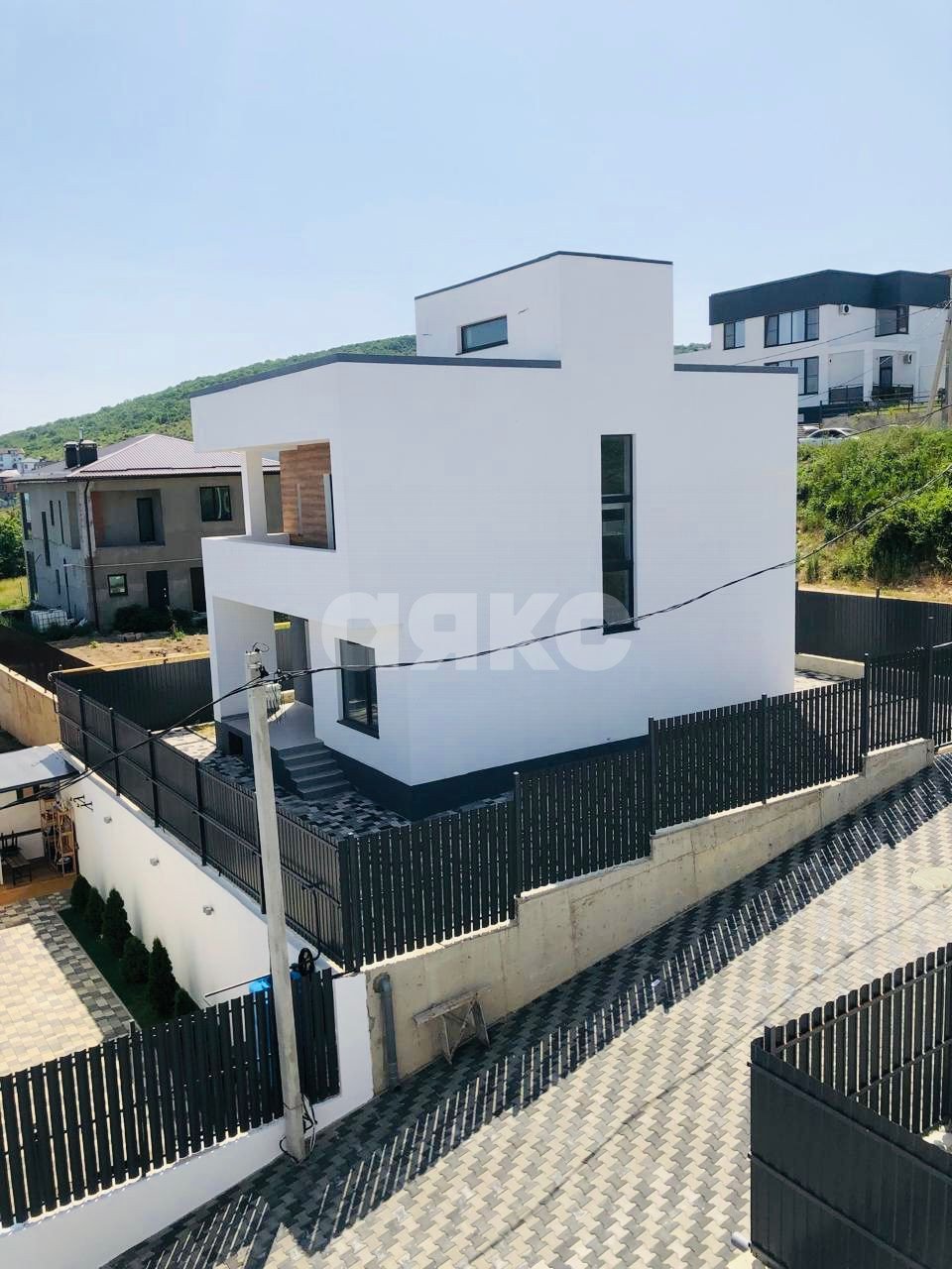 Фото №3: Дом 193 м² + 3.3 сот. - Супсех, ул. Николая Старшинова