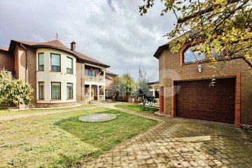 Фото №3: Дом 300 м² - Керчь, мкр. Библиотека, ул. Юрия Гагарина, 84