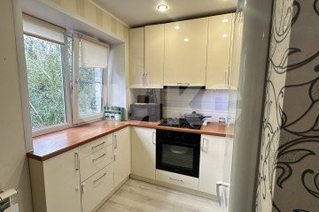 Фото №2: 3-комнатная квартира 56 м² - Щёкино, р. Северо-Западный, ул. Лукашина, 9