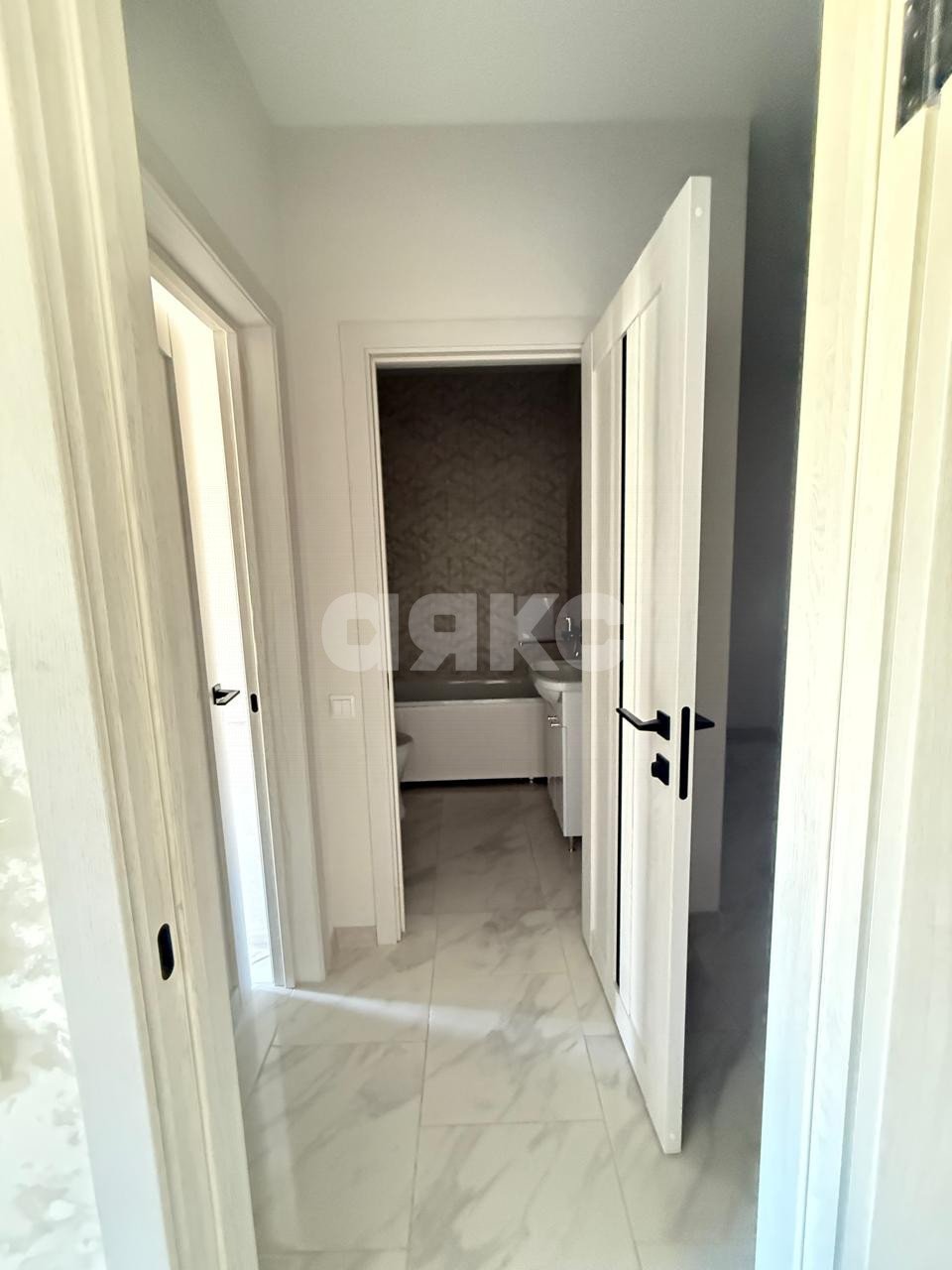 Фото №8: 2-комнатная квартира 59 м² - Кореновск, 10-й, ул. Таманская, 3к2