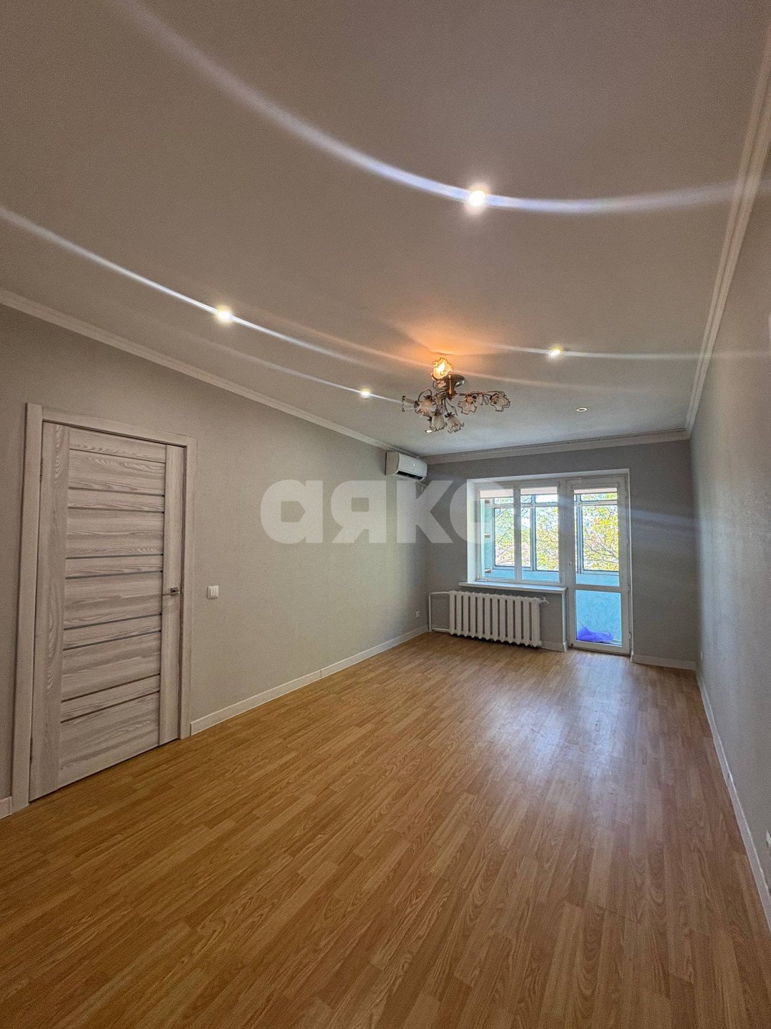 Фото №1: 2-комнатная квартира 46 м² - Майкоп, Дружба, ул. Ленина, 80