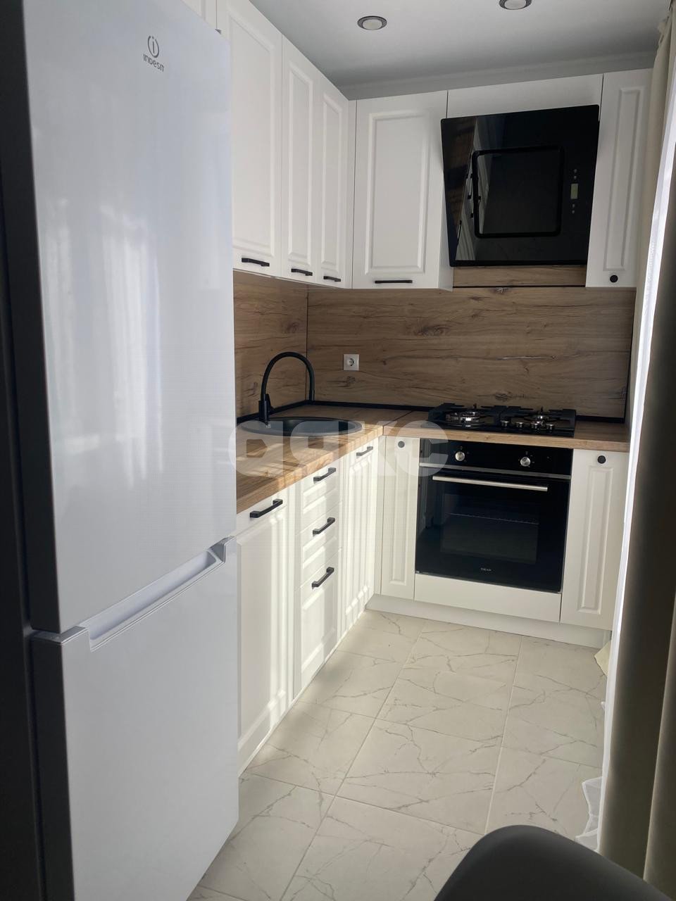 Фото №3: 2-комнатная квартира 40 м² - Ростов-на-Дону, Александровка, пр-кт 40-летия Победы, 69/7