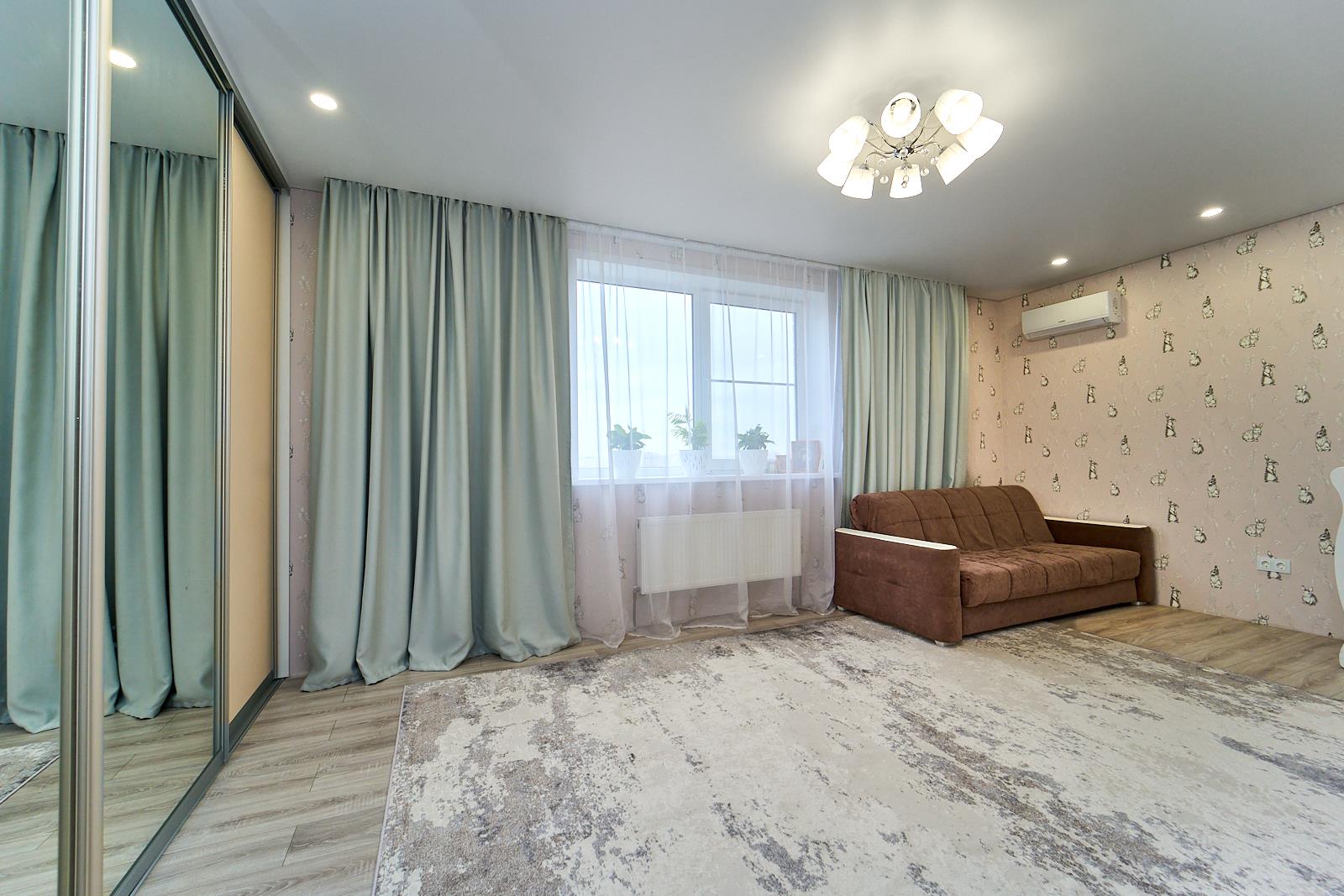 Фото №5: 2-комнатная квартира 82 м² - Краснодар, Центральный внутригородской округ, мкр. Центральный, ул. Фабричная, 4