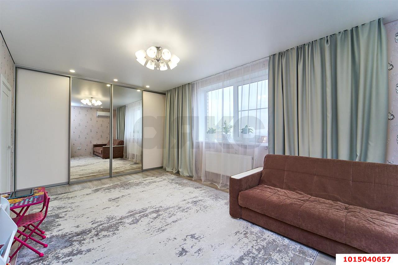 Фото №11: 2-комнатная квартира 82 м² - Краснодар, Центральный, ул. Фабричная, 4