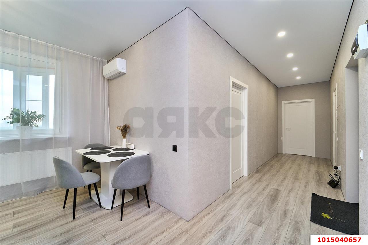 Фото №7: 2-комнатная квартира 82 м² - Краснодар, Центральный, ул. Фабричная, 4