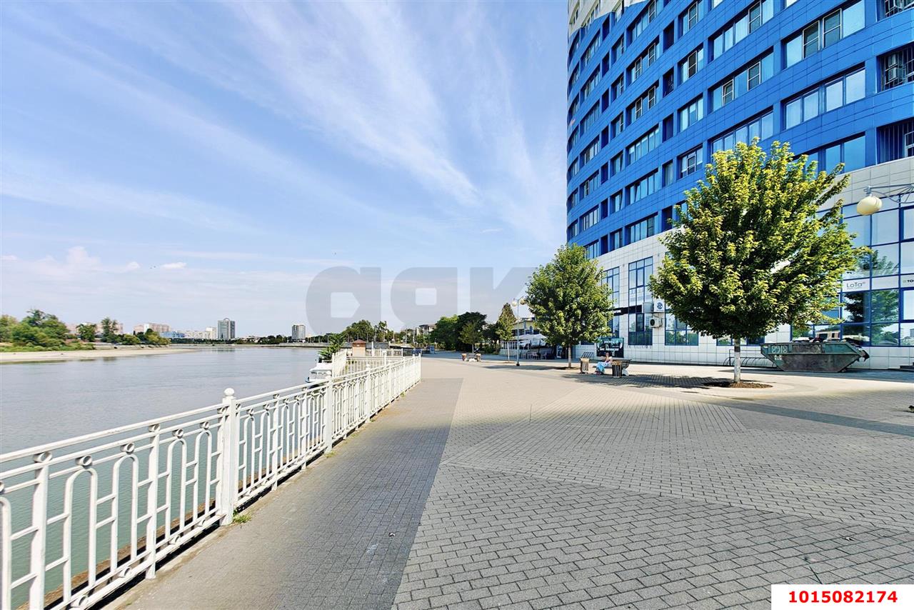 Фото №18: 1-комнатная квартира 51 м² - Краснодар, Центральный, ул. Кубанская набережная, 39