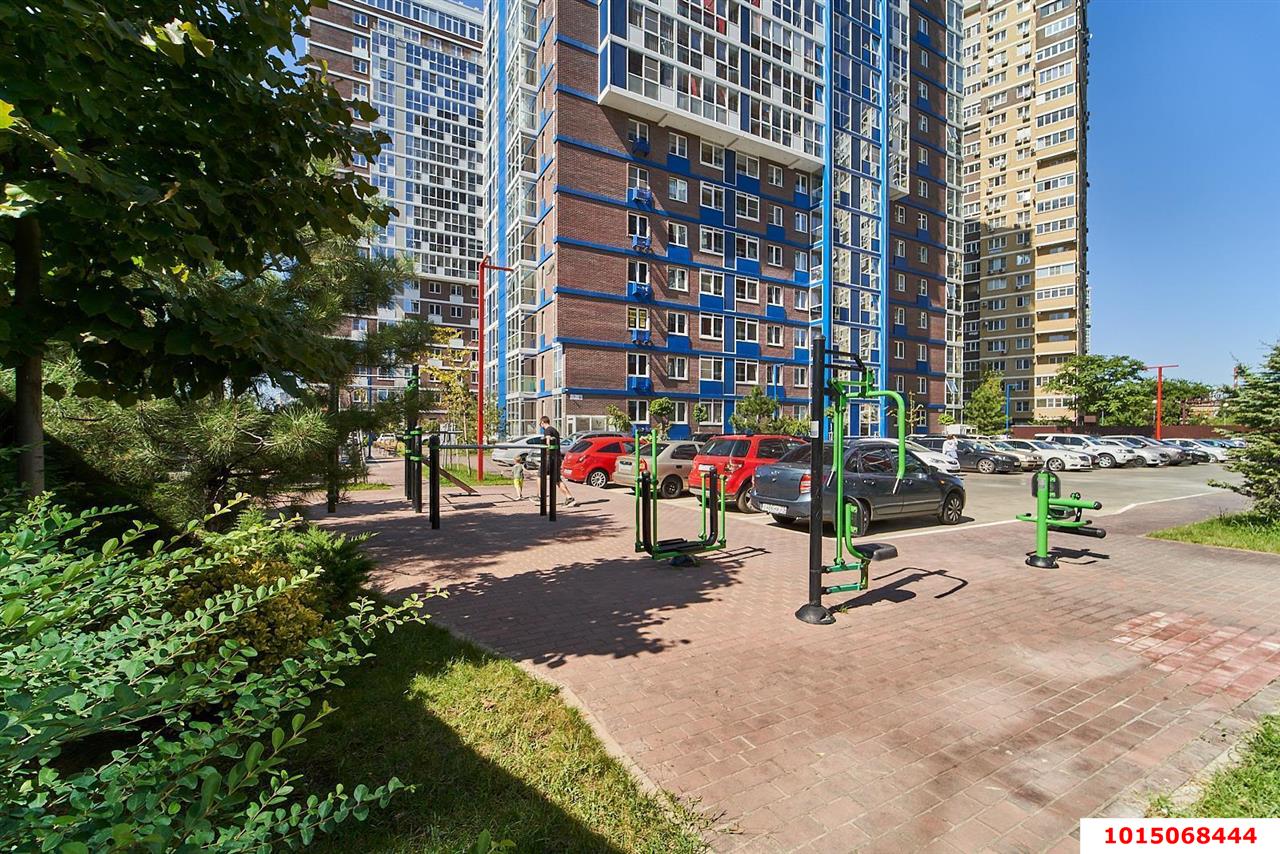 Фото №1: 1-комнатная квартира 38 м² - Краснодар, Центральный внутригородской округ, Центральный, мкр. ЖК На Садовой, ул. Садовая, 159к1