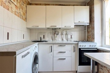 Фото №4: 3-комнатная квартира 62 м² - Краснодар, мкр. Хлопчато-бумажный Комбинат, ул. Новороссийская, 180