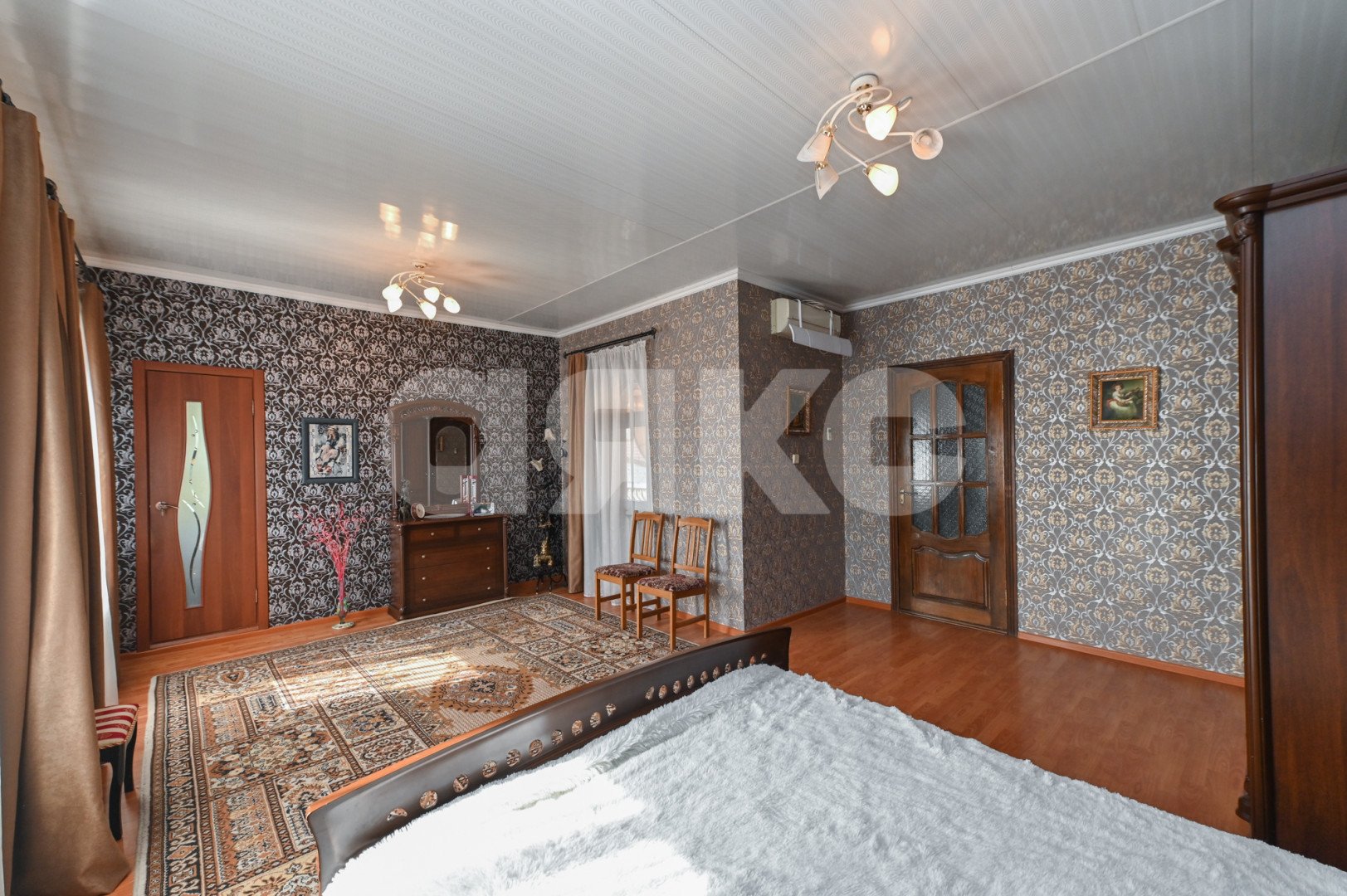 Фото №29: Дом 170 м² + 4.5 сот. - Батайск, ул. Грузинская, 269