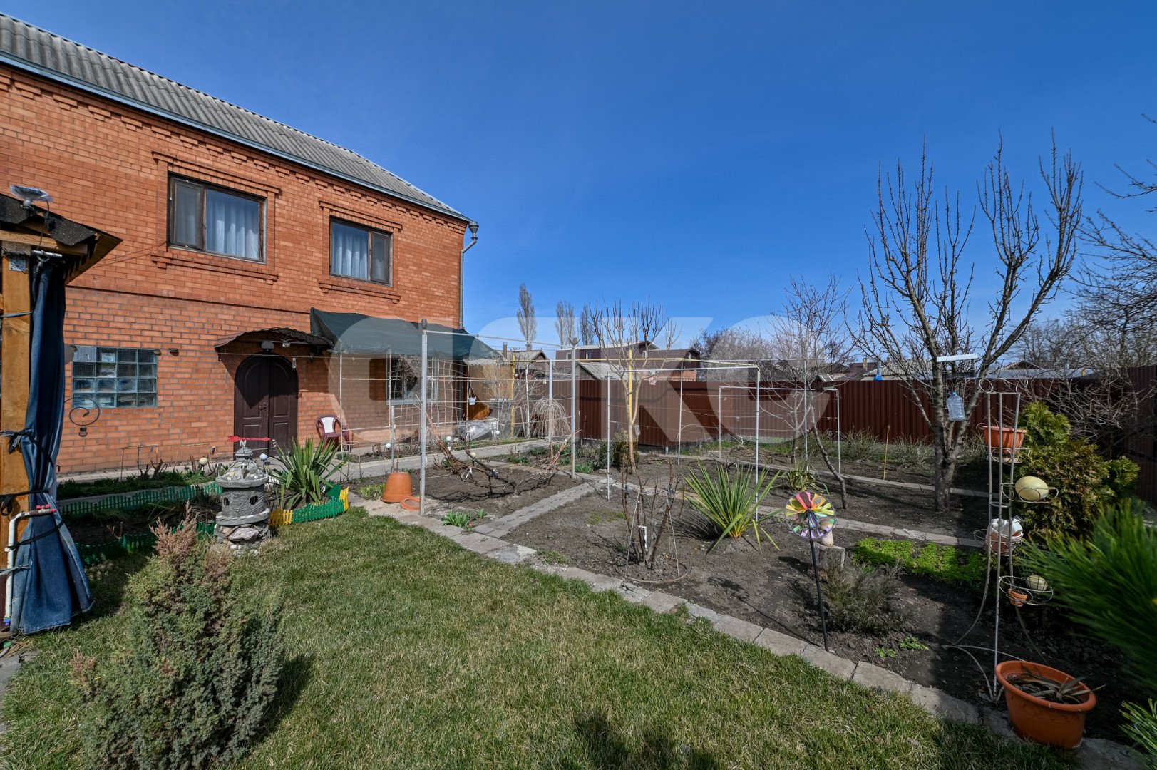 Фото №32: Дом 170 м² + 4.5 сот. - Батайск, ул. Грузинская, 269