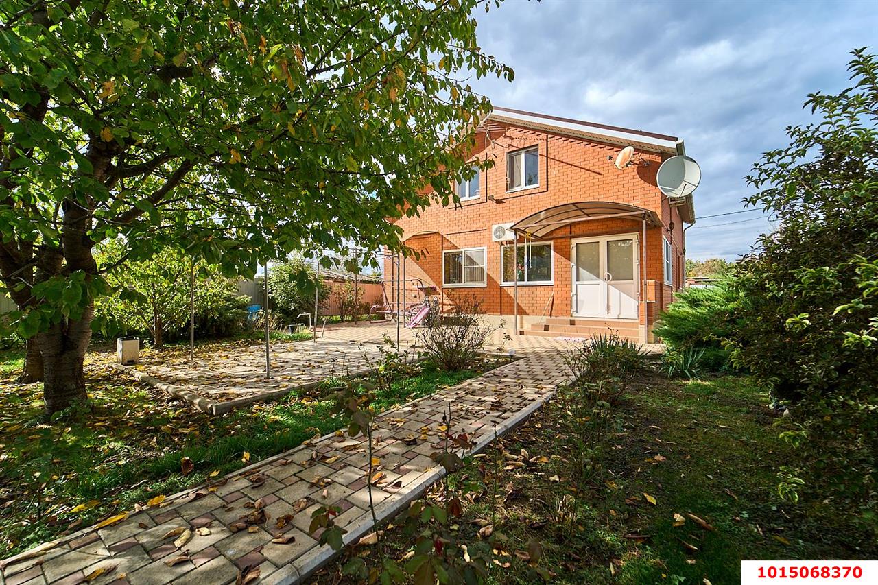 Фото №1: Дом 136 м² + 6.17 сот. - СТ Виктория, Прикубанский внутригородской округ, б-р улица Зелёный, 60