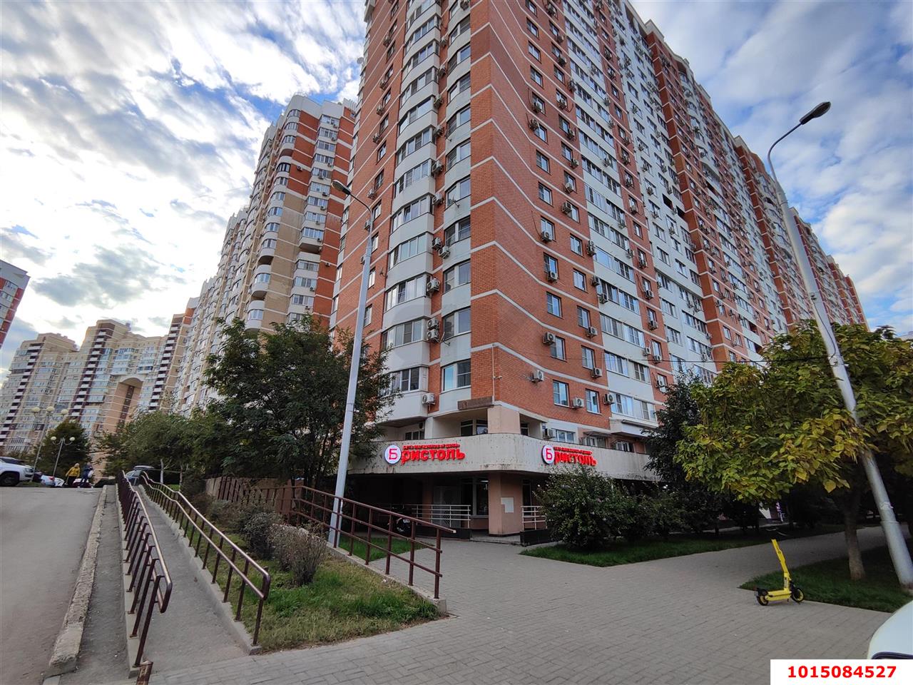 Фото №1: Торговое помещение 62 м² - Краснодар, Юбилейный, ул. Генерала Шифрина, 7