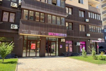 Фото №2: Торговое помещение 47 м² - Краснодар, мкр. жилой комплекс Ракурс, ул. имени Героя Ростовского, 8сИ