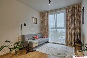 Фото №1: 1-комнатная квартира 39 м² - Краснодар, мкр. Центральный, ул. Железнодорожная, 23/1