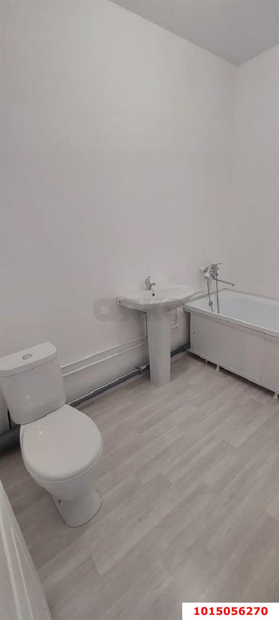 Фото №2: 2-комнатная квартира 64 м² - Краснодар, жилой комплекс Дыхание, ул. Лётчика Позднякова, 2к15