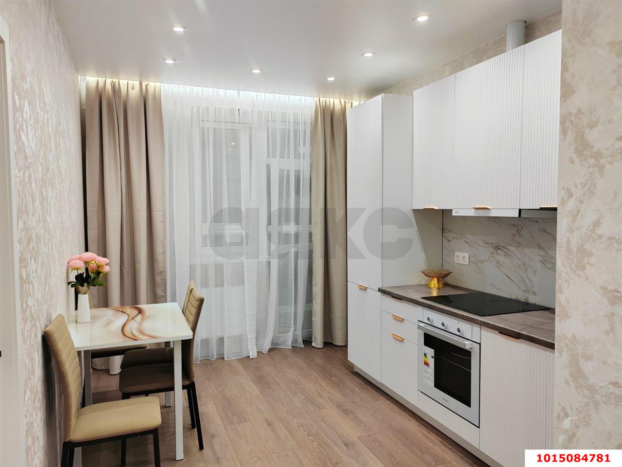 Фото №2: 2-комнатная квартира 45 м² - Краснодар, жилой комплекс Ракурс, ул. имени Героя Ростовского, 8к5