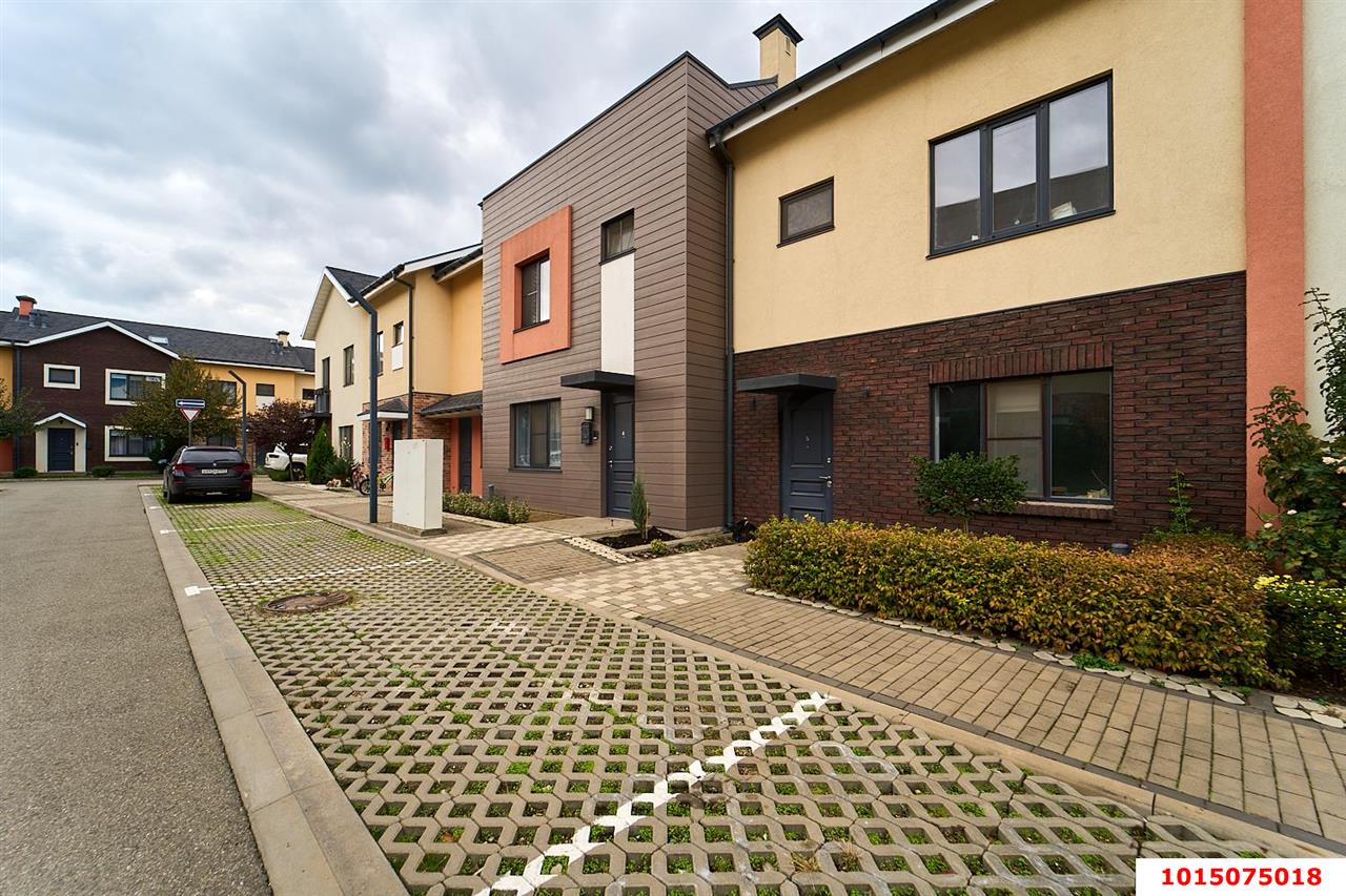 Фото №2: Таунхаус 86 м² + 2 сот. - Краснодар, КП Близкий, ул. Даниила Смоляна, 72