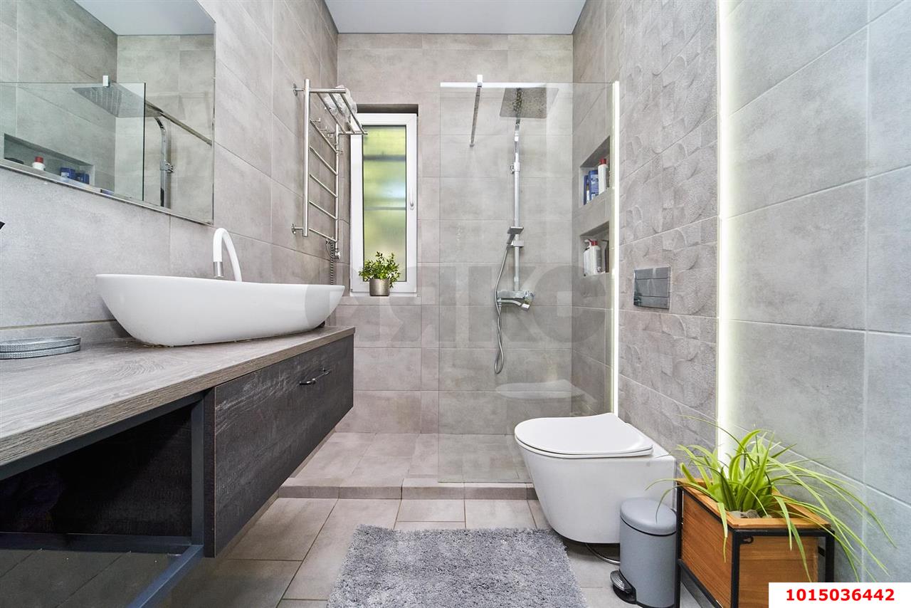 Фото №18: Дом 217 м² + 20 сот. - Новотитаровская, ул. Заречная, 116