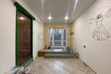 Фото №1: Торговое помещение 67 м² - Краснодар, ж/м ТЭЦ, ул. Трамвайная, 1/1