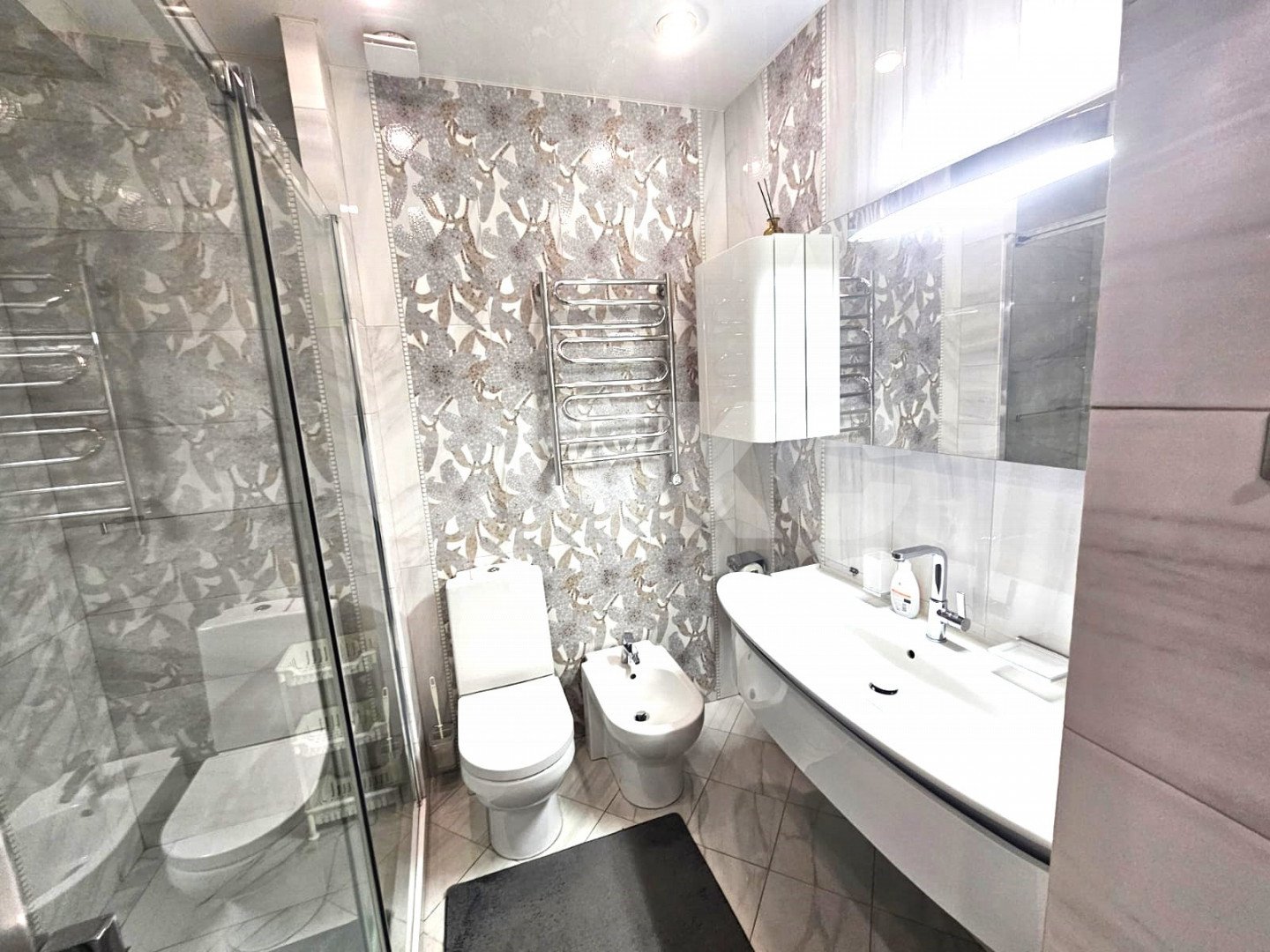 Фото №16: 4-комнатная квартира 115 м² - Сочи, жилой комплекс На Красноармейской, ул. Виноградная, 2/3В