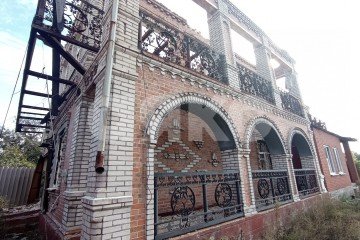 Фото №4: Дом 237 м² - Мариуполь, п. Моряков, ул. Благоева, 38А