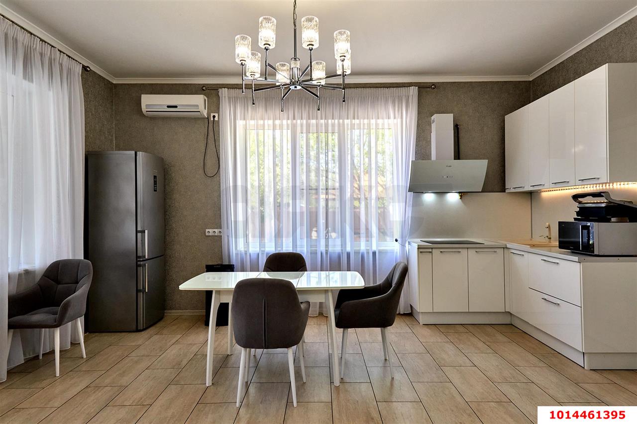 Фото №56: Дом 200 м² + 20 сот. - Ставропольская, ул. 50-летия ВЛКСМ, 66