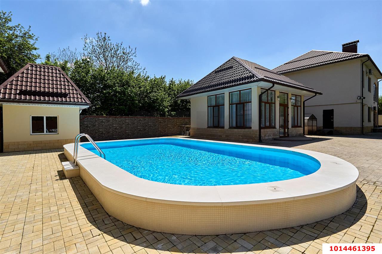 Фото №13: Дом 200 м² + 20 сот. - Ставропольская, ул. 50-летия ВЛКСМ, 66