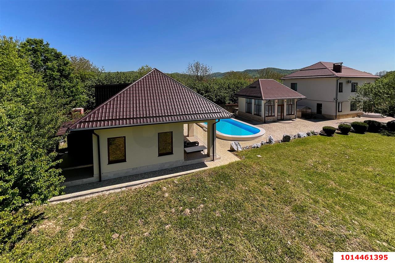 Фото №74: Дом 200 м² + 20 сот. - Ставропольская, ул. 50-летия ВЛКСМ, 66