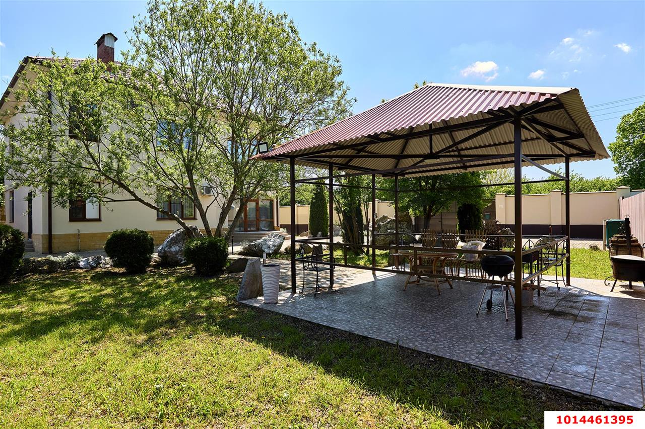 Фото №6: Дом 200 м² + 20 сот. - Ставропольская, ул. 50-летия ВЛКСМ, 66